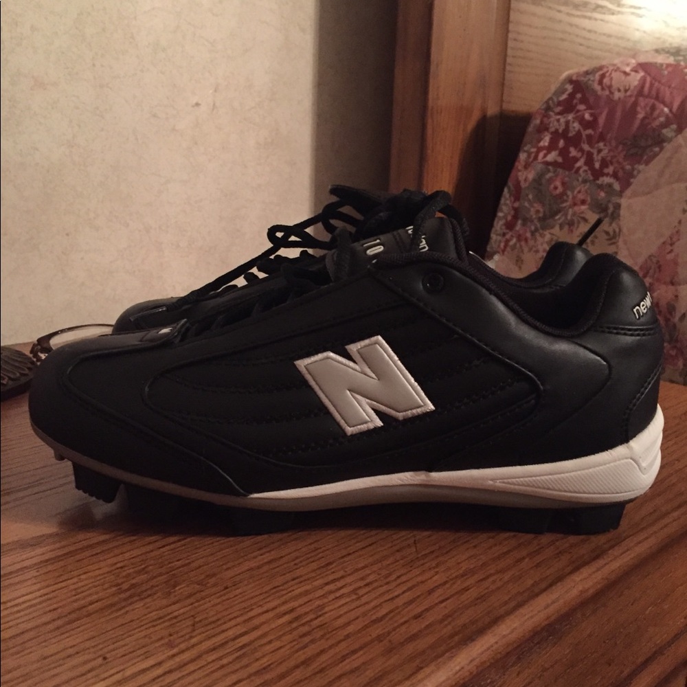 Men’s New Balance Cleats